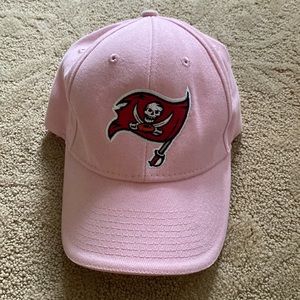 NFL Tampa Bay Buccaneers Women’s Pink Baseball adjustable cap